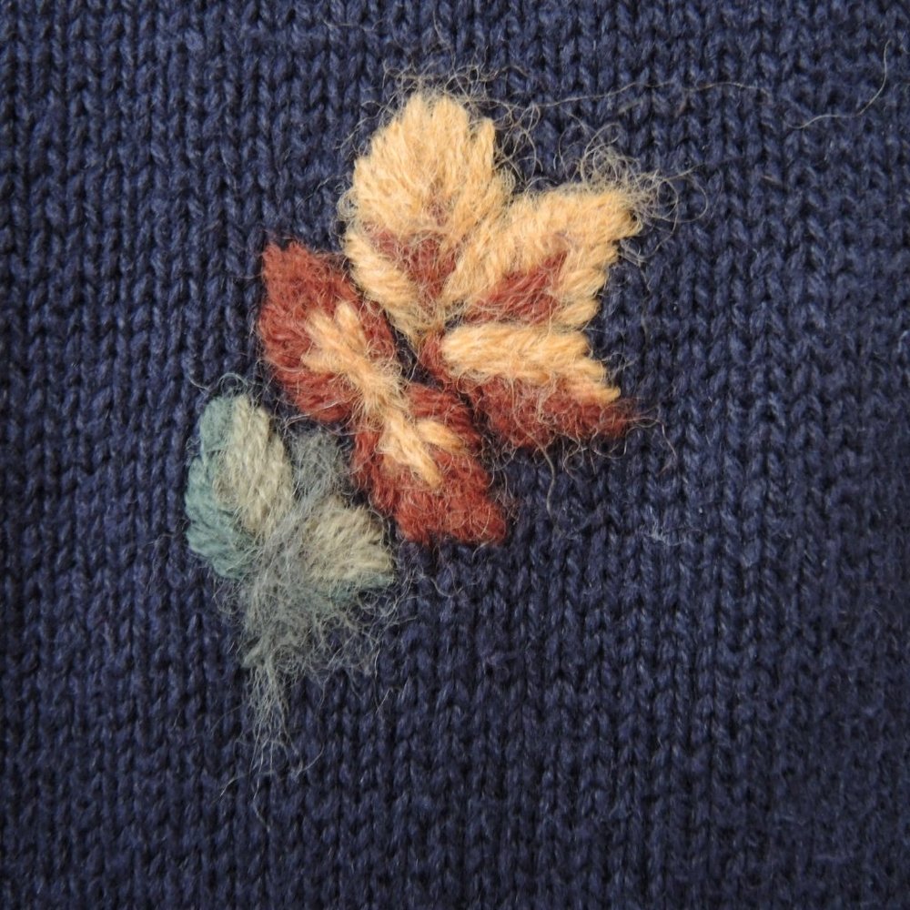 Bobbie Brooks Embroidered Sweater Dark Blue with Flowers & Leaves Size Medium - Picture 3 of 10